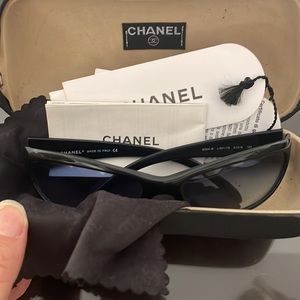 AUTHENTIC BLACK CHANEL sunglasses with crystal logo/blue tint -NEW /SUPER TRENDY